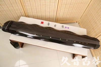 韶关市●久音古琴  ●今日推荐  20240204[高级精品演奏级蕉叶式]